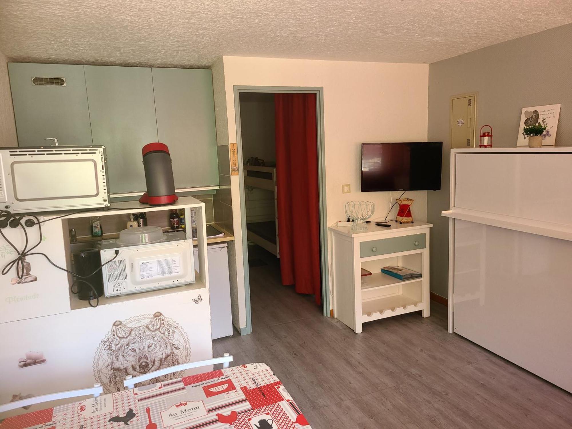 Studio St Lary Village-Vue Montagne. 생라리술랑 외부 사진
